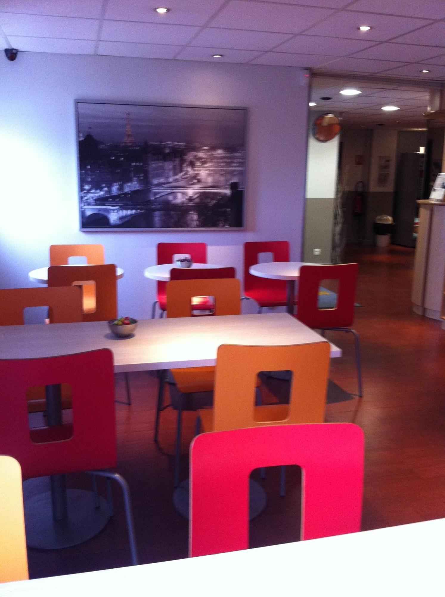 Premiere Classe Cergy Saint Christophe Exterior foto