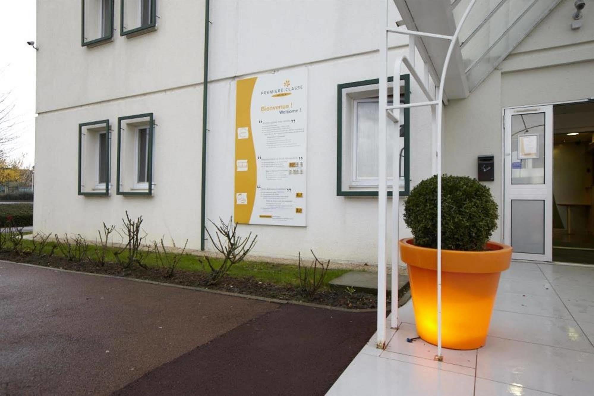 Premiere Classe Cergy Saint Christophe Exterior foto