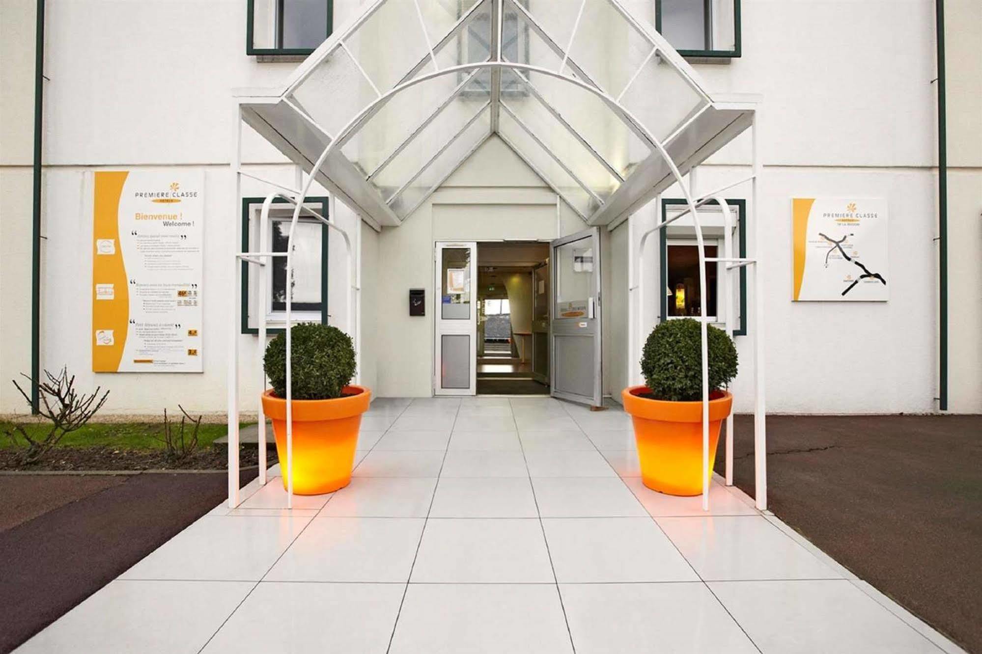 Premiere Classe Cergy Saint Christophe Exterior foto
